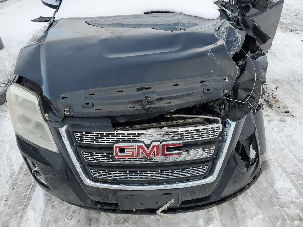 2011 GMC Terrain - Image 14