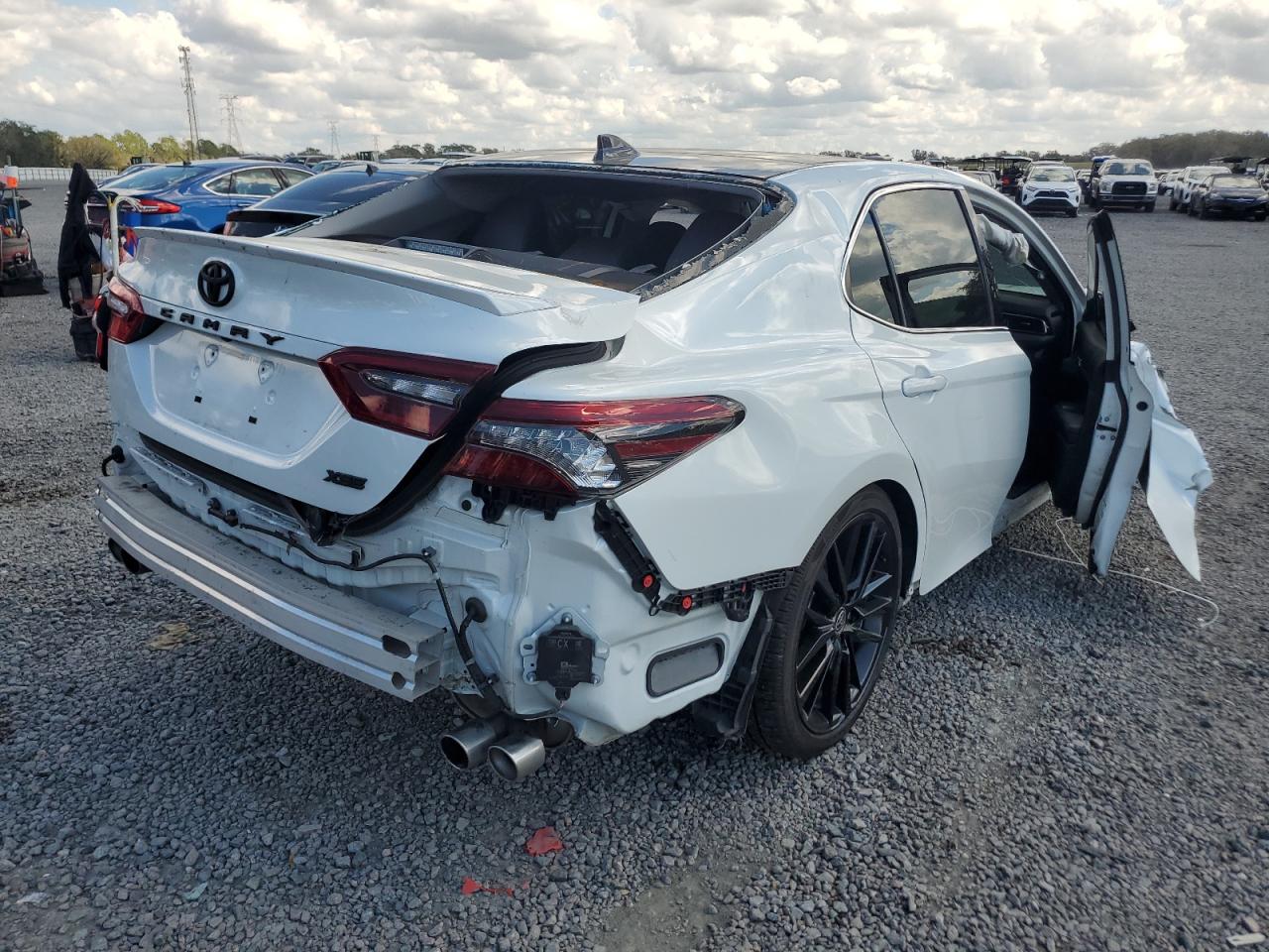 2021 Toyota Camry - Image 3