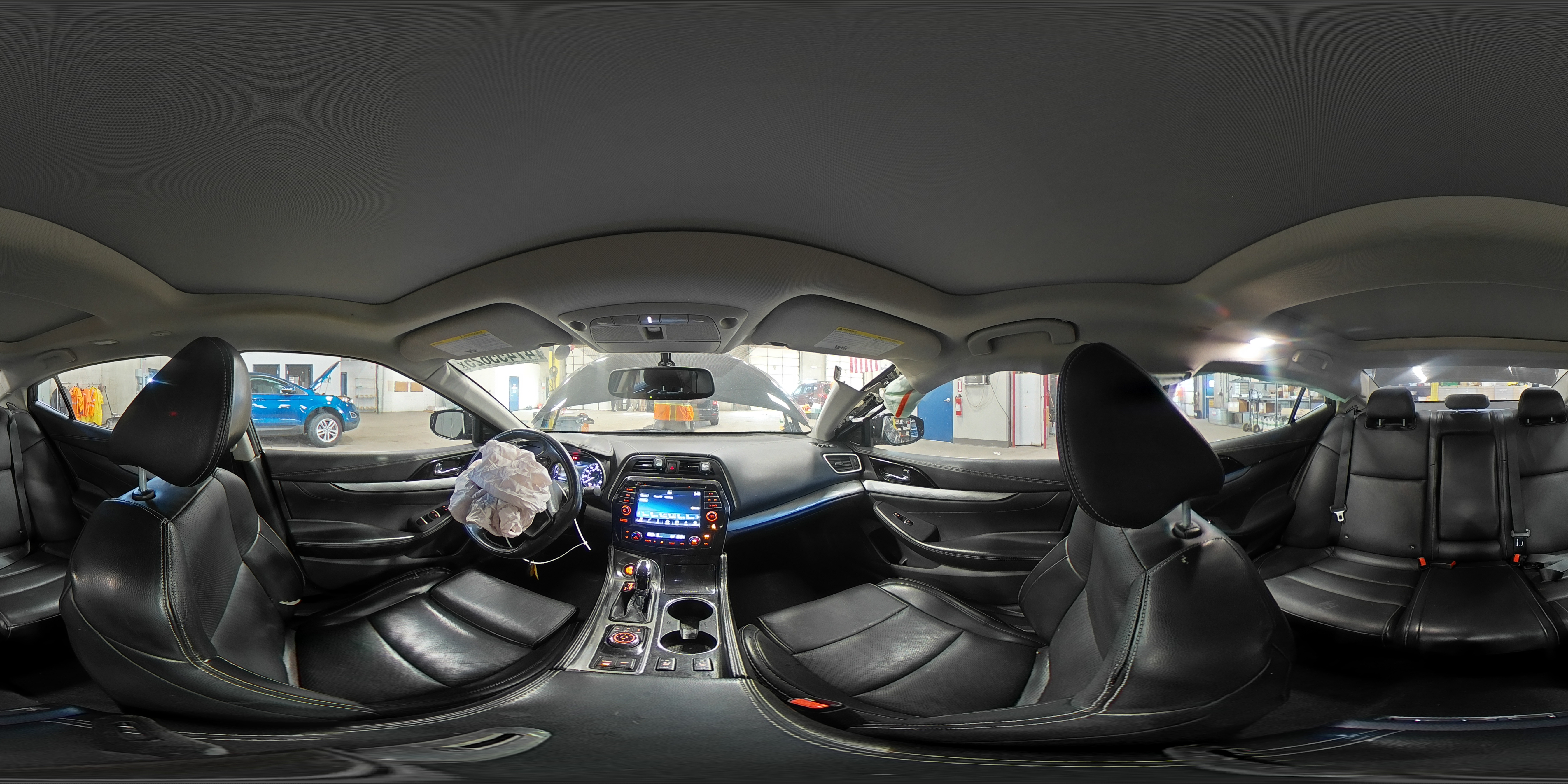 2016 Nissan Maxima - Image 13