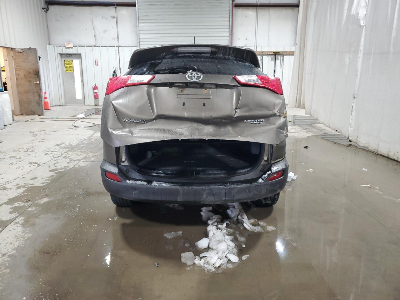2015 Toyota RAV 4 - Image 6