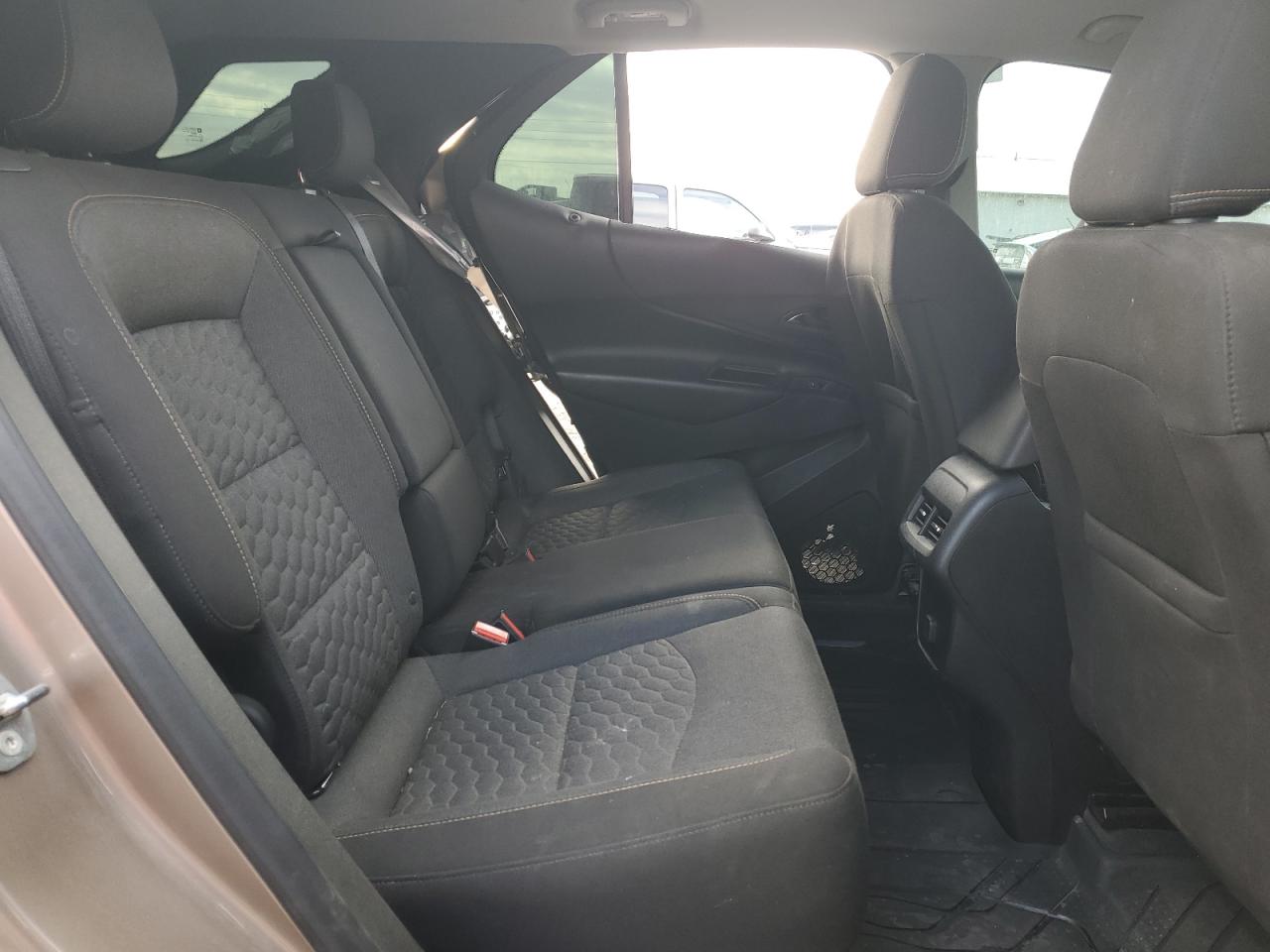 2018 Chevrolet Equinox - Image 11