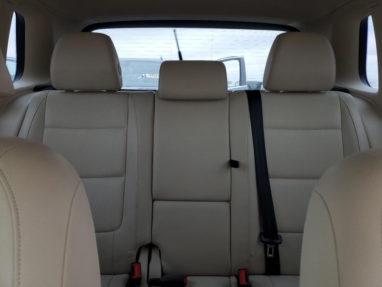 2016 Volkswagen Tiguan - Image 10