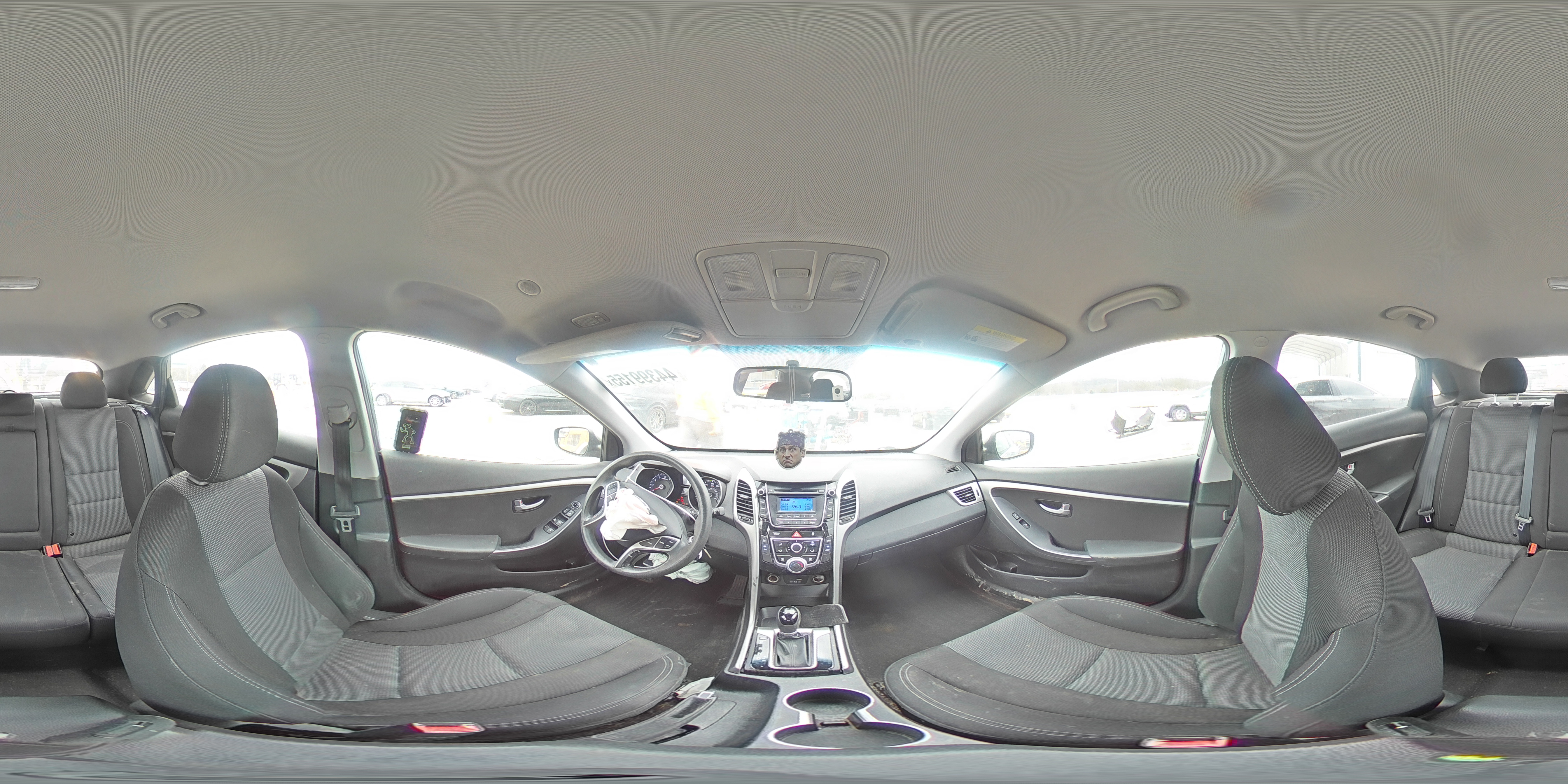 2017 Hyundai Elantra - Image 14