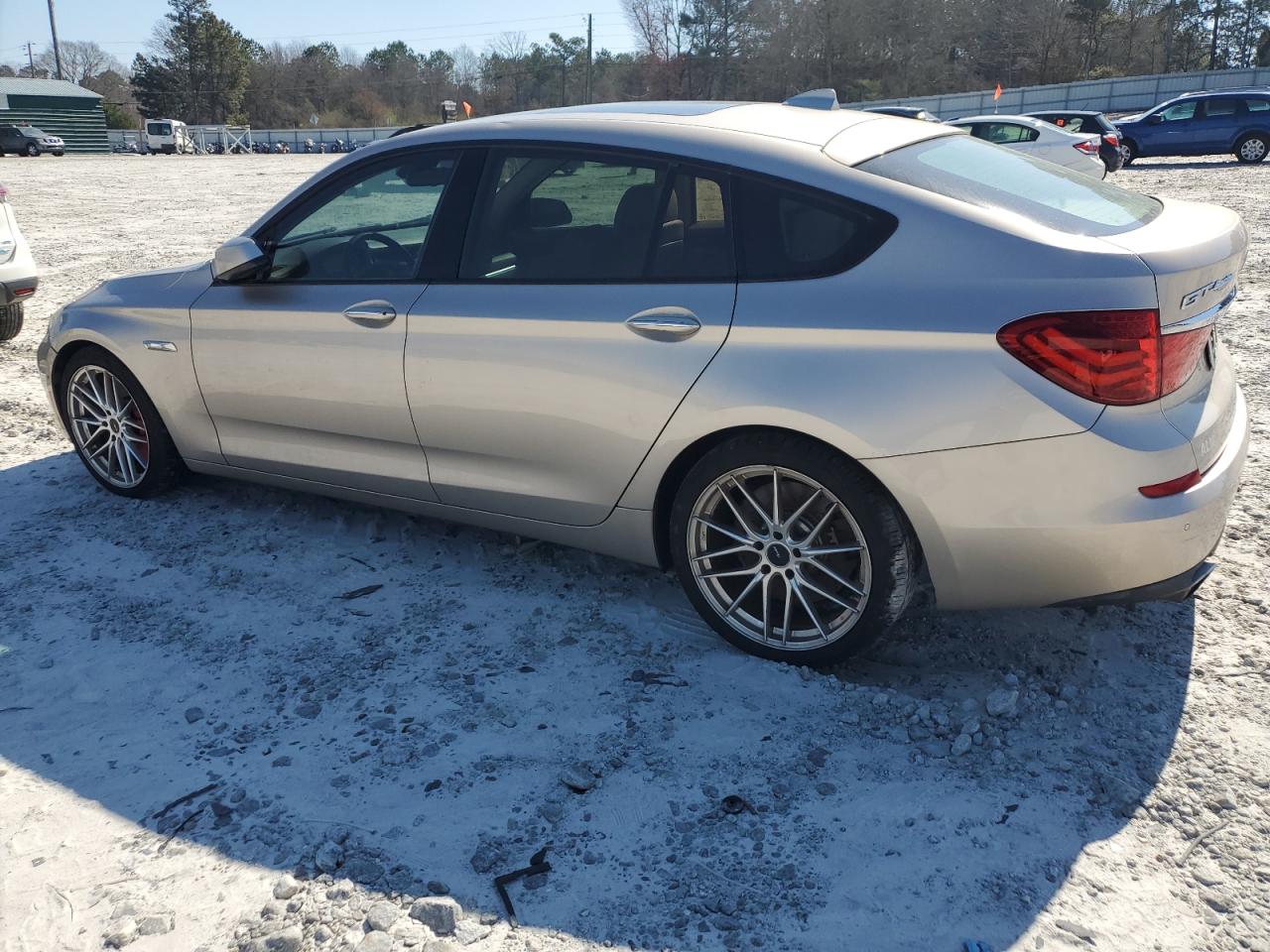 2010 BMW 5er - Image 2