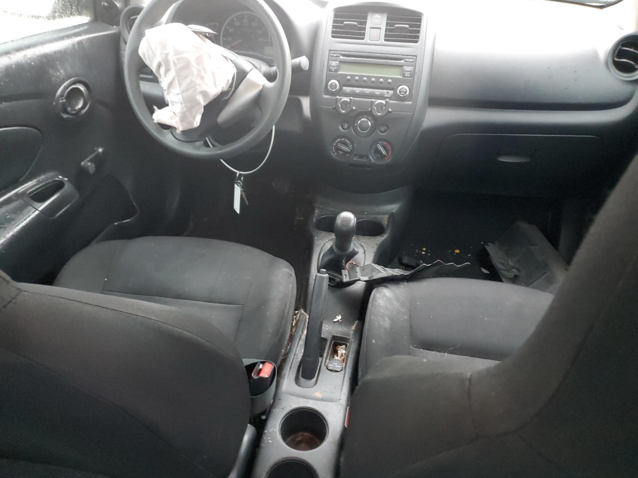 2015 Nissan Versa - Image 8