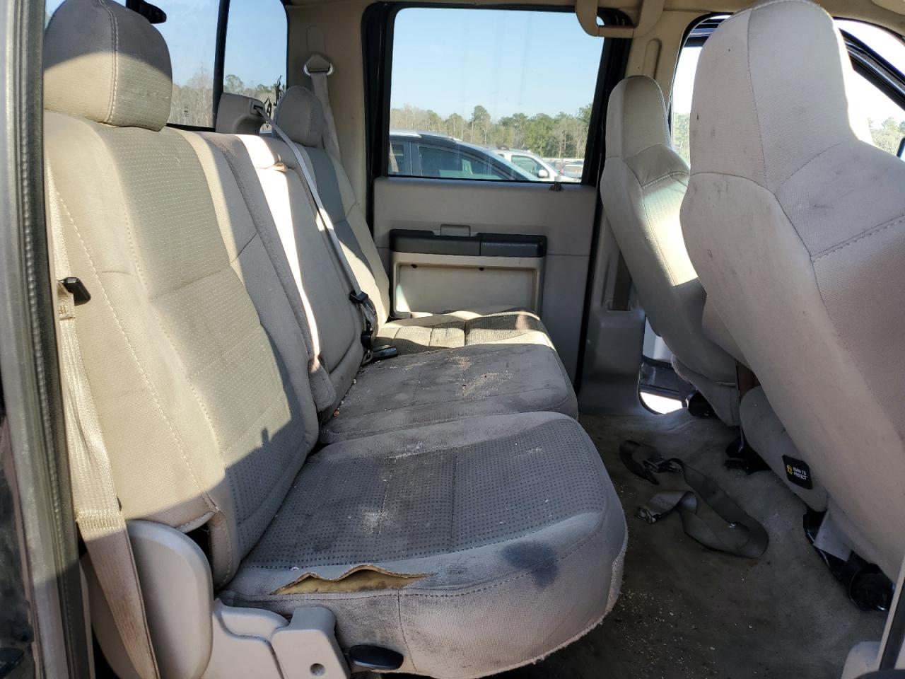 2008 Ford F250 - Image 10