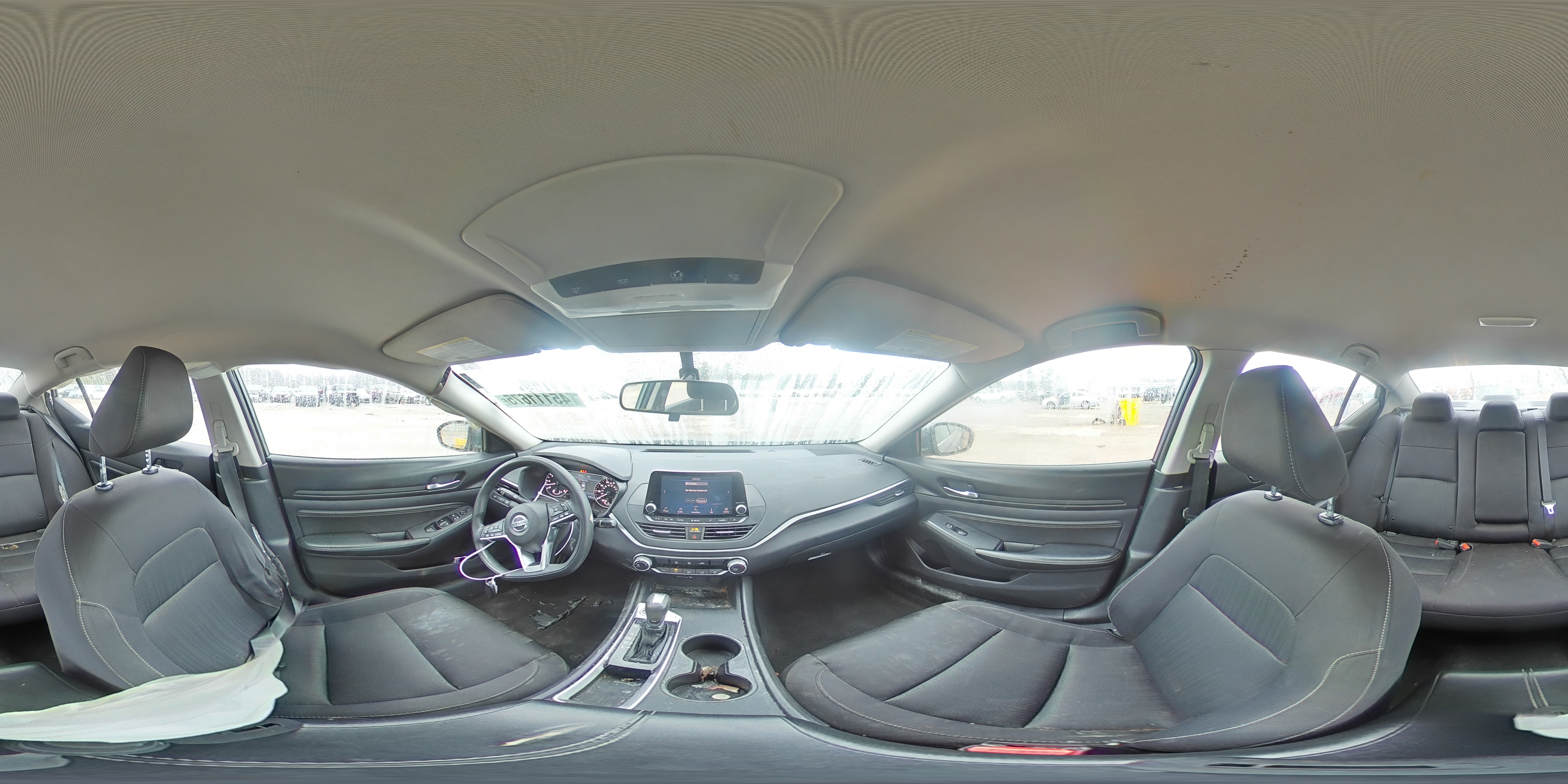 2020 Nissan Altima - Image 13