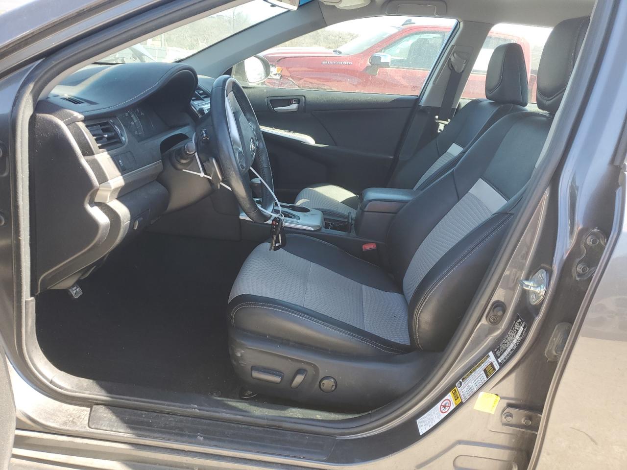 2014 Toyota Camry - Image 7