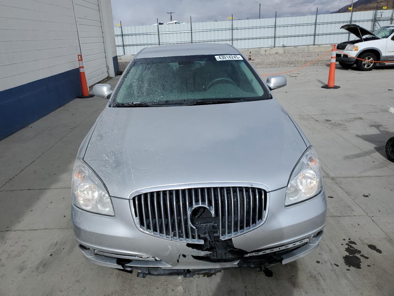 2010 Buick Lucerne - Image 5