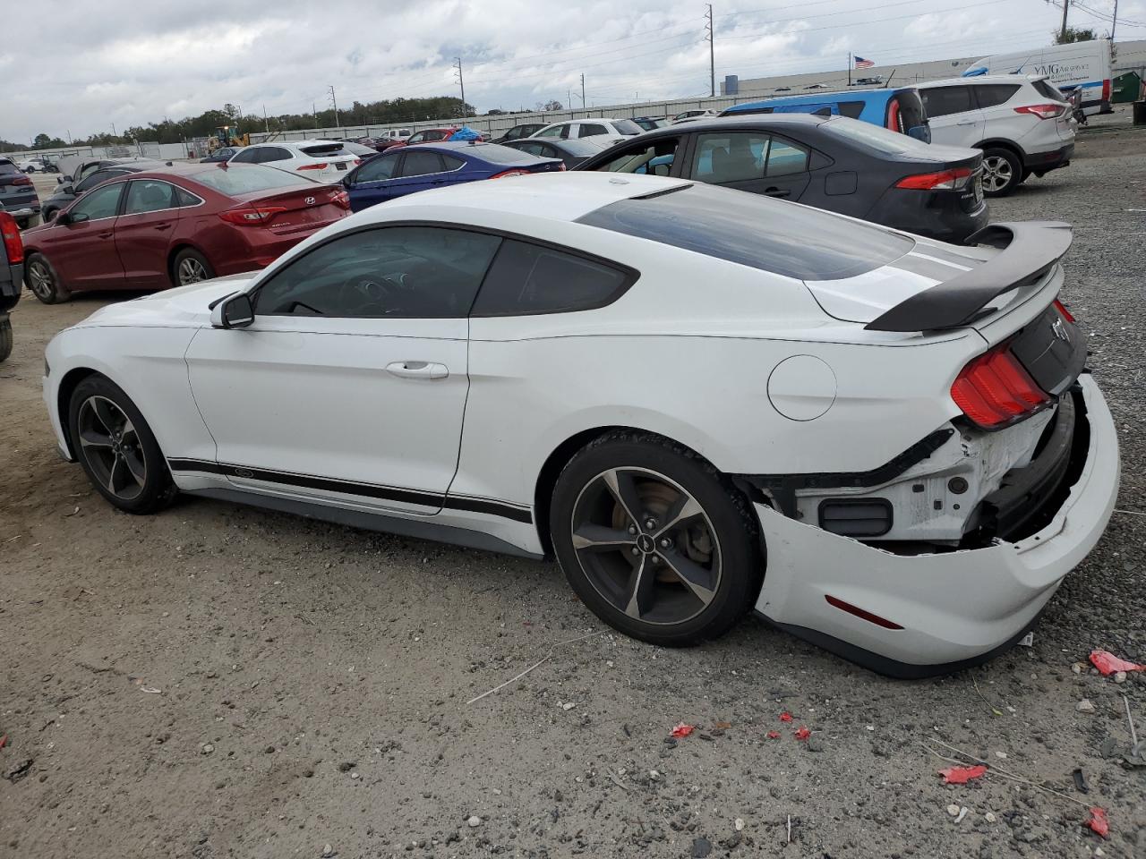 2019 Ford Mustang - Image 2