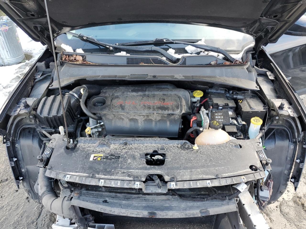 2018 Jeep Compass - Image 12