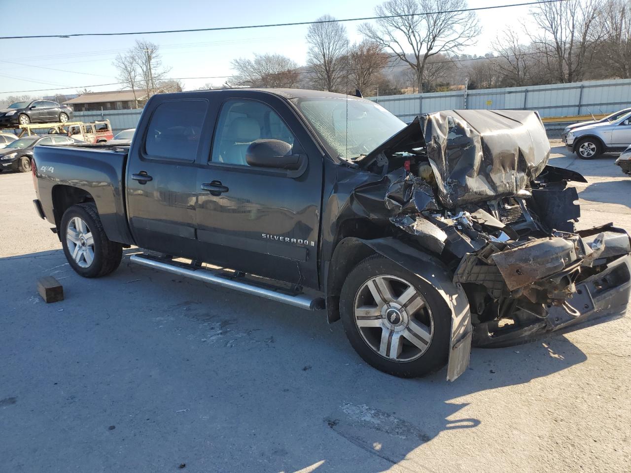 2007 Chevrolet Silverado - Image 4
