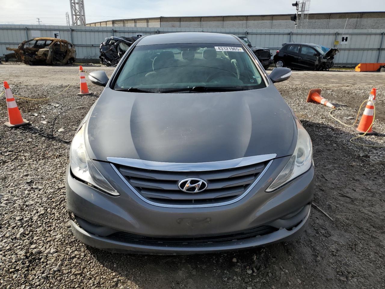 2014 Hyundai Sonata - Image 5