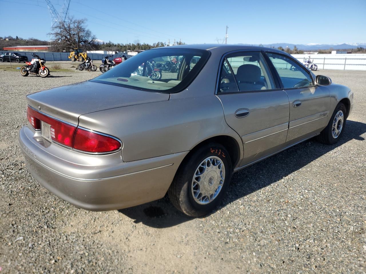2002 Buick Century - Image 3