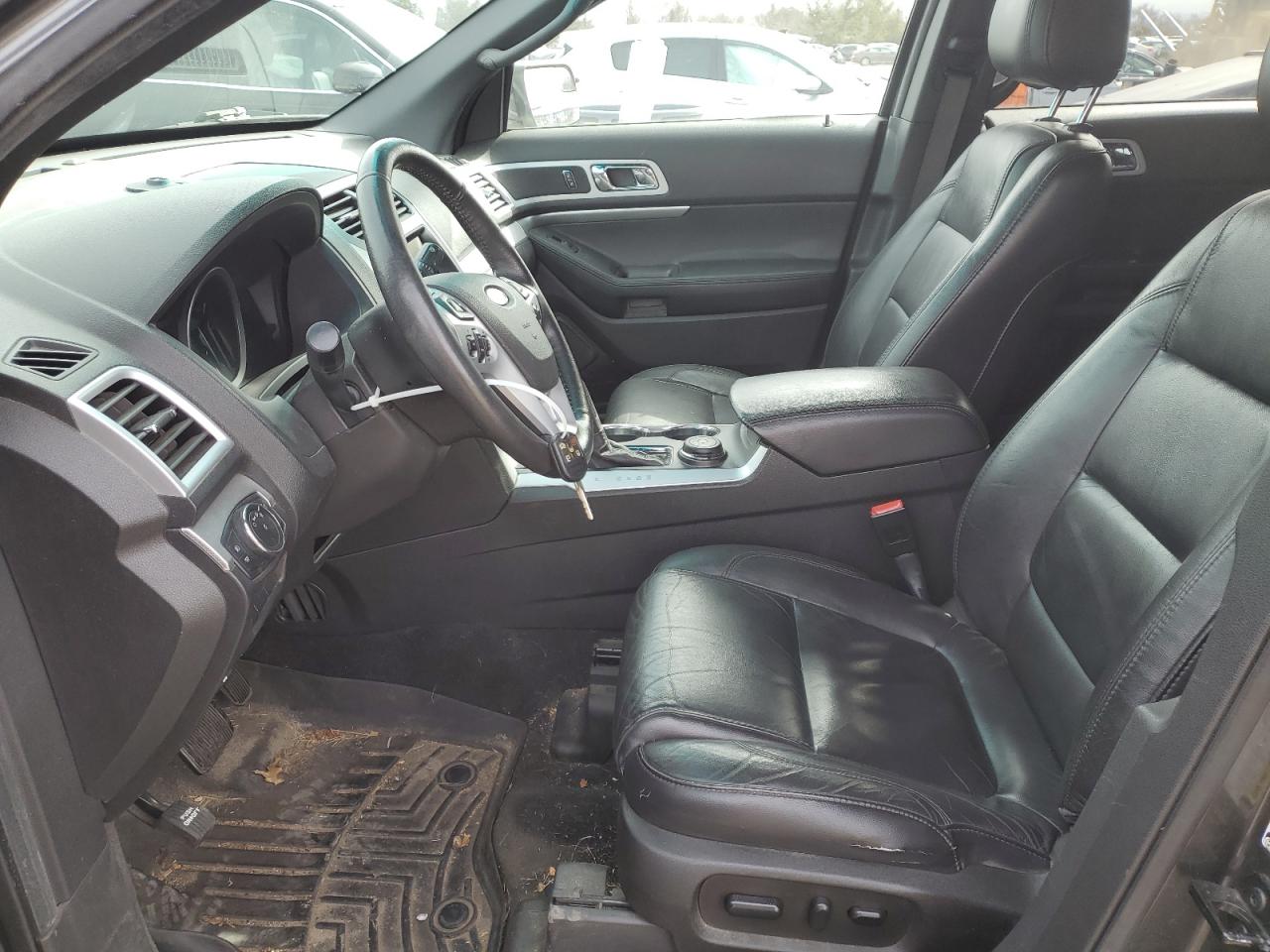 2015 Ford Explorer - Image 7