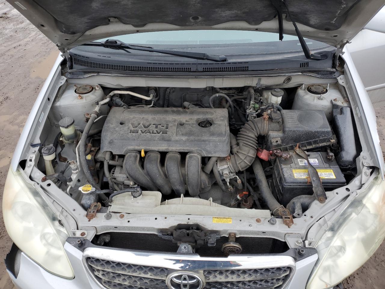 2005 Toyota Corolla - Image 13