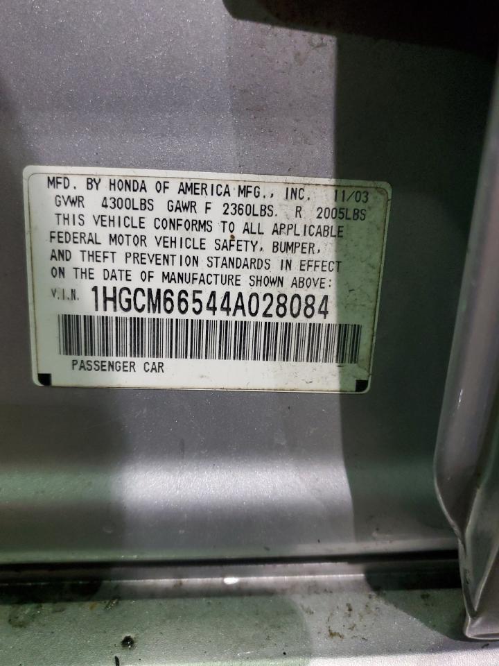 2004 Honda Accord - Image 13