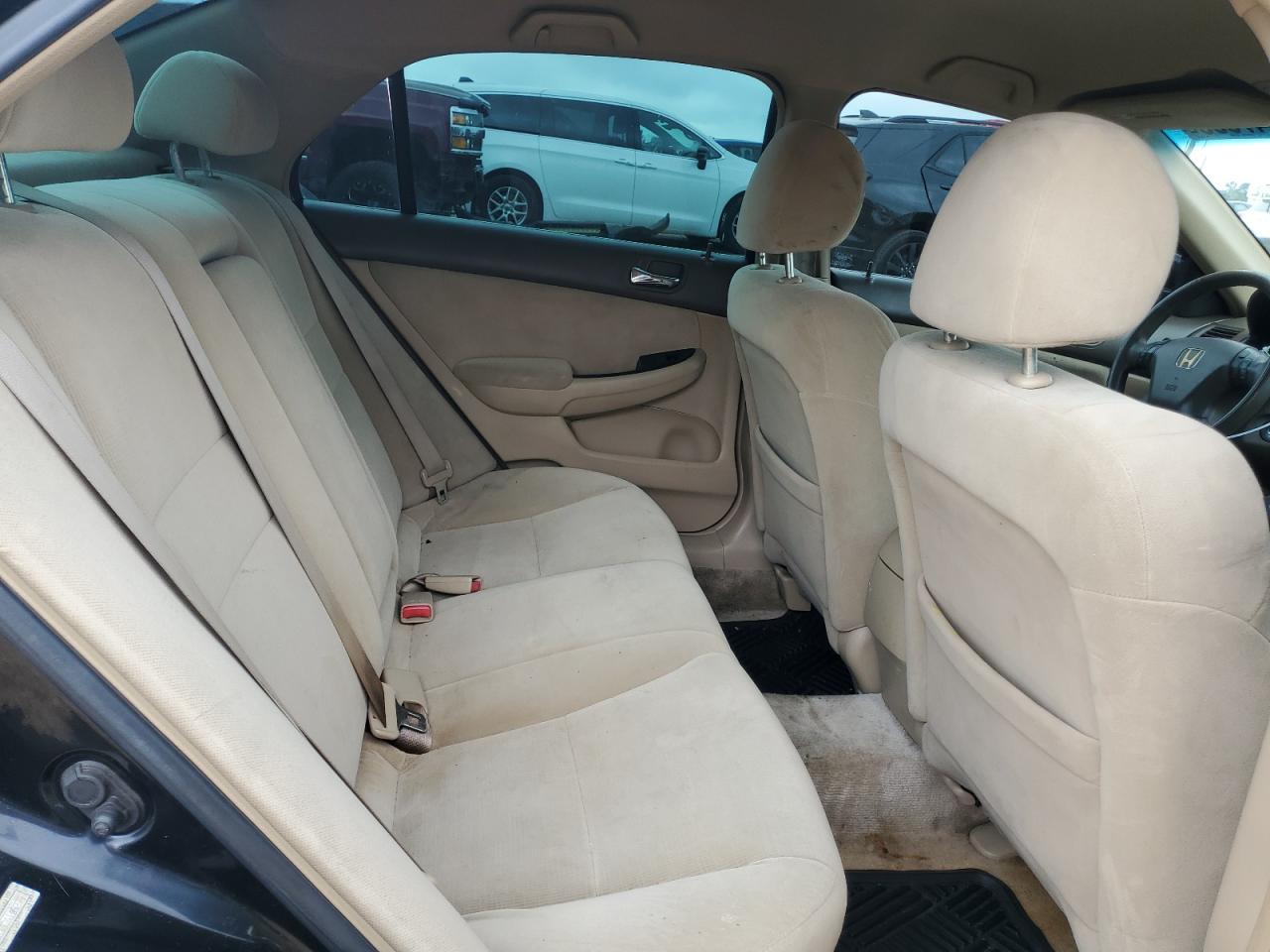 2007 Honda Accord - Image 10
