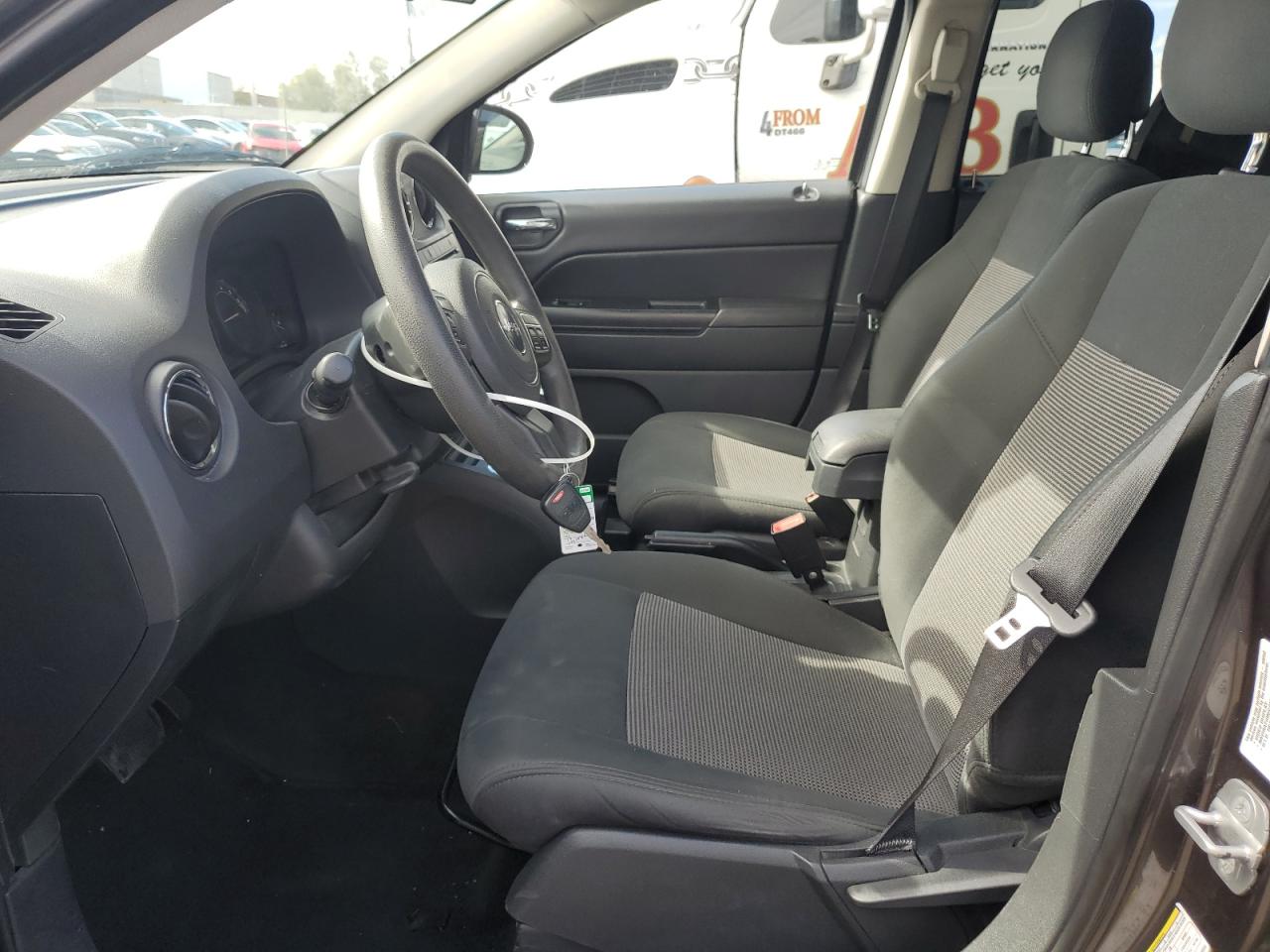 2014 Jeep Compass - Image 7