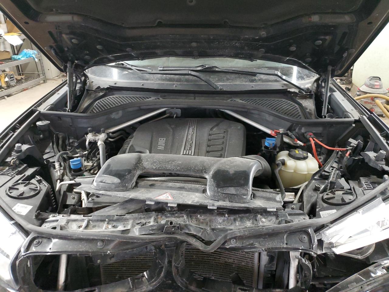 2015 BMW X5 - Image 12