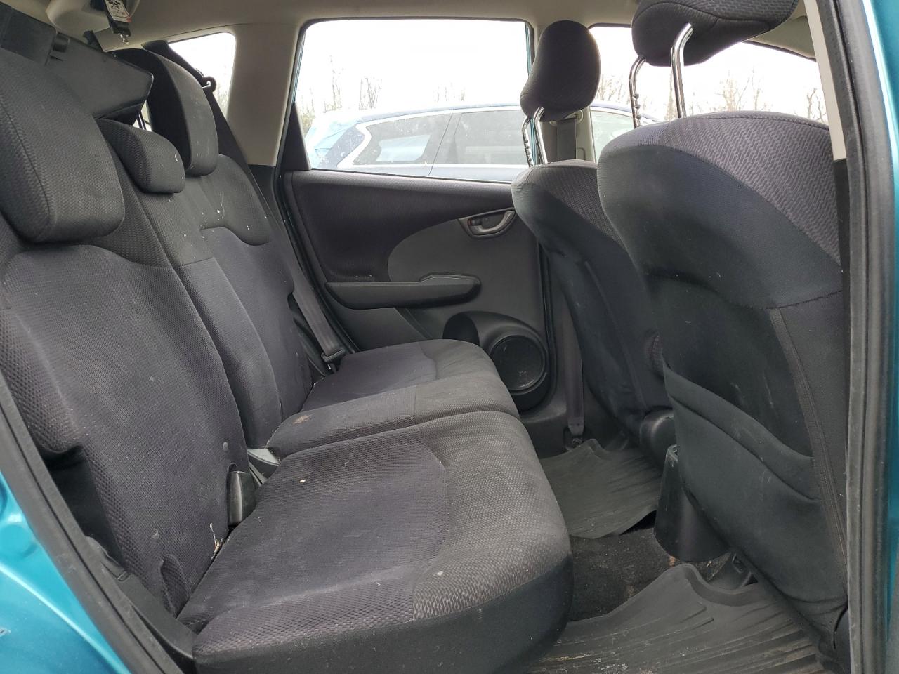 2013 Honda Fit - Image 10