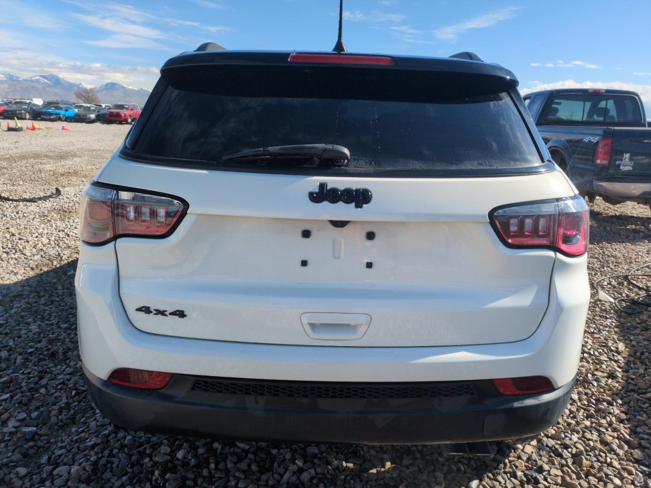 2019 Jeep Compass - Image 6