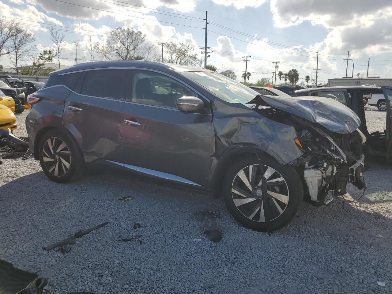 2015 Nissan Murano - Image 4