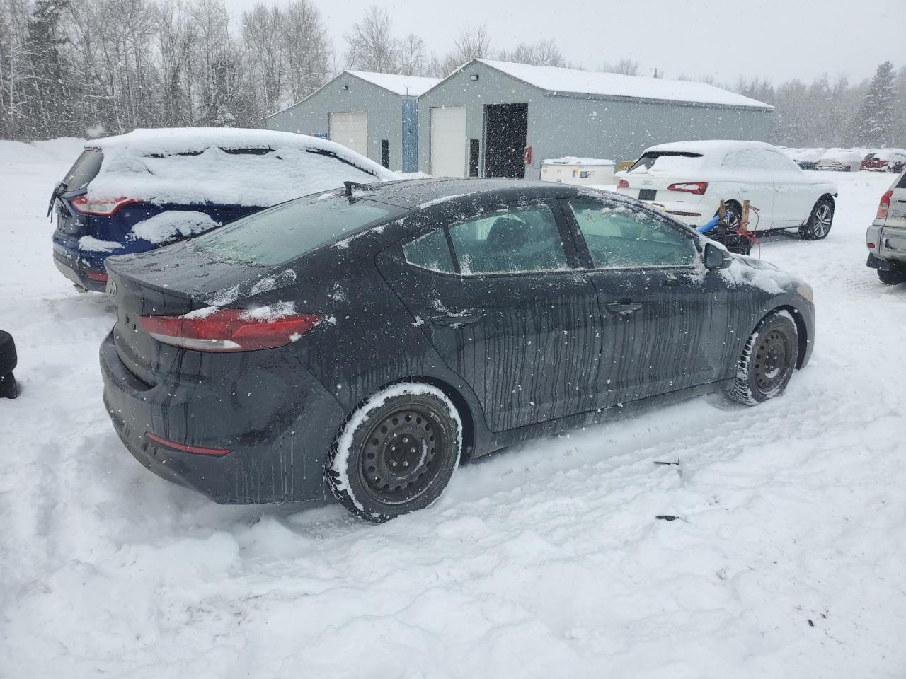 2017 Hyundai Elantra - Image 3