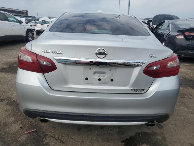 NISSAN ALTIMA 2018 Серебристый