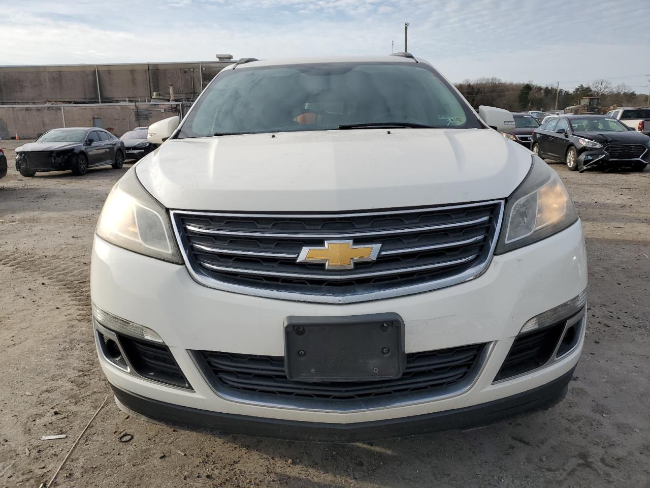 2013 Chevrolet Traverse - Image 5