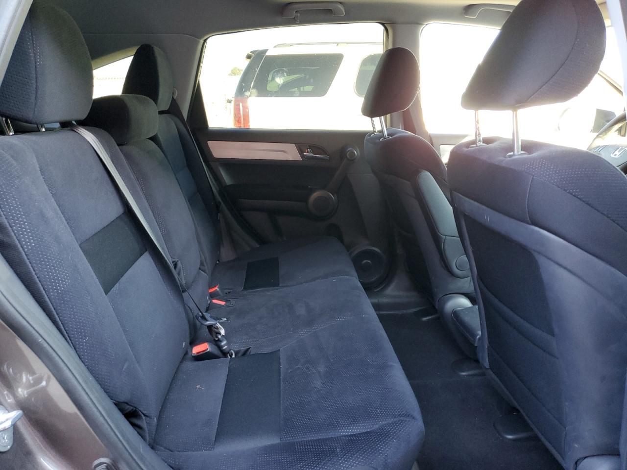 2010 Honda CR-V - Image 11