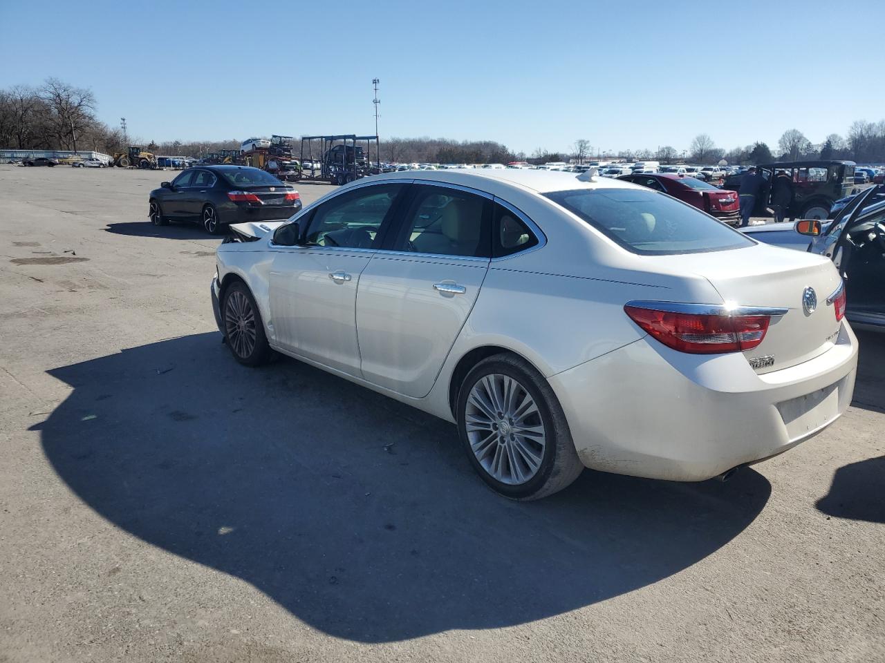 2014 Buick Verano - Image 2