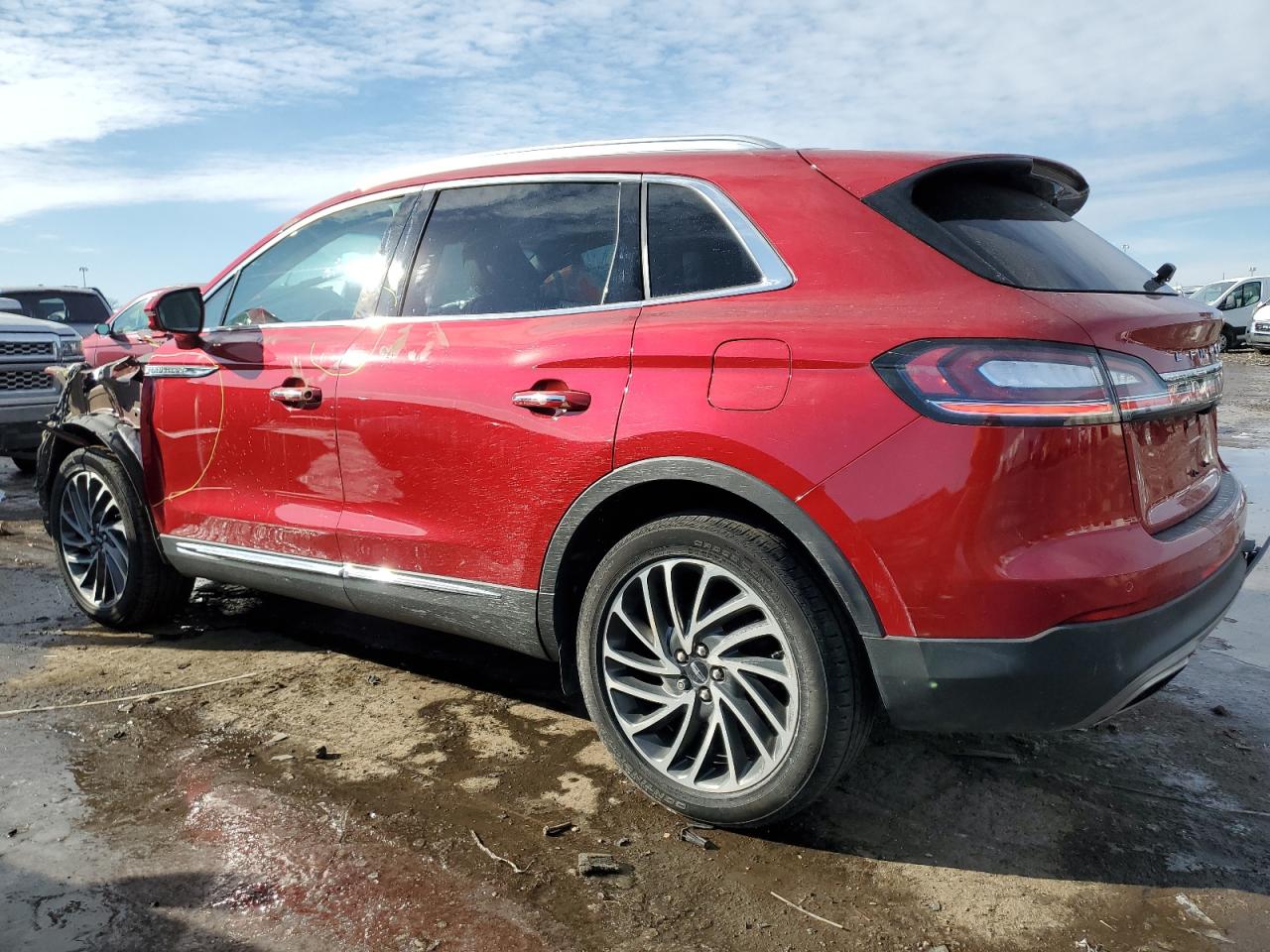 2020 Lincoln Nautilus - Image 2