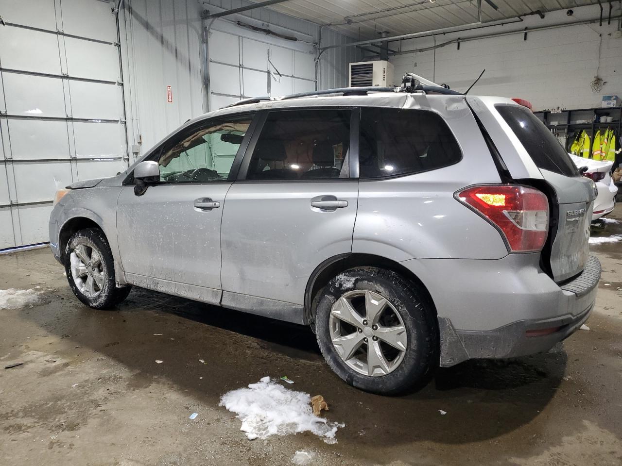 2014 Subaru Forester - Image 2