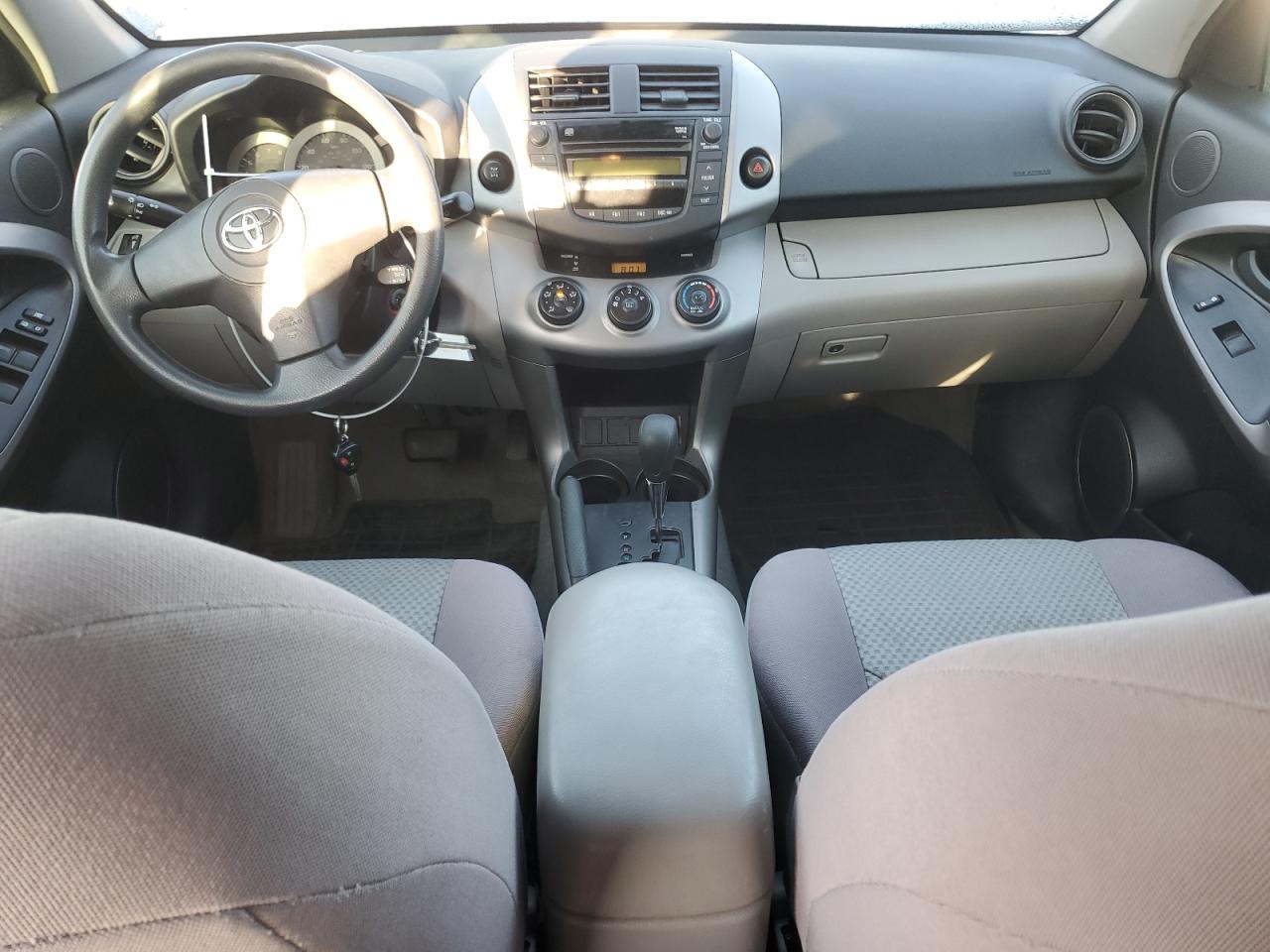 2008 Toyota RAV 4 - Image 8
