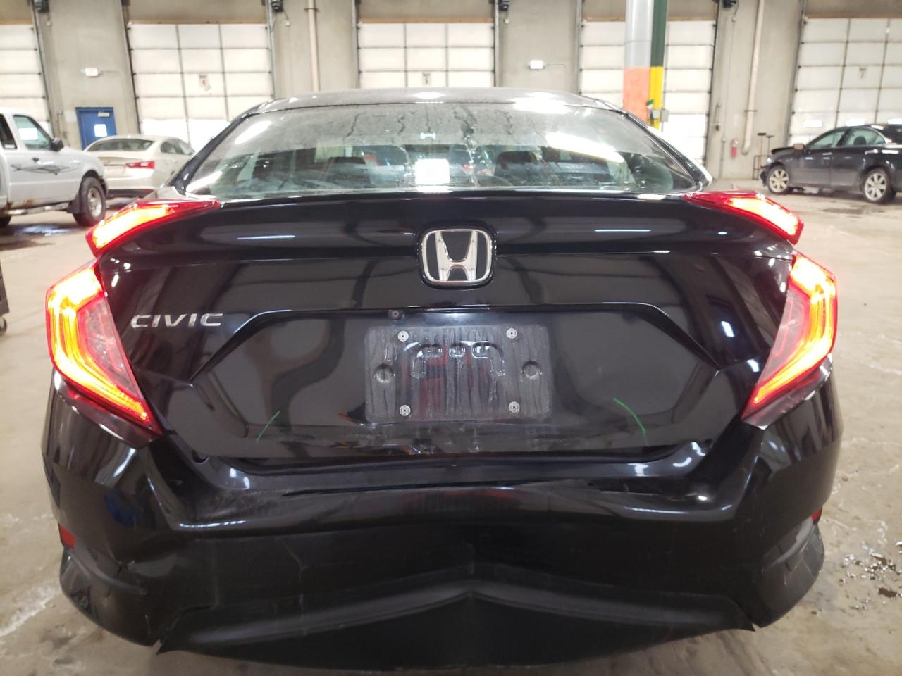 2018 Honda Civic - Image 6