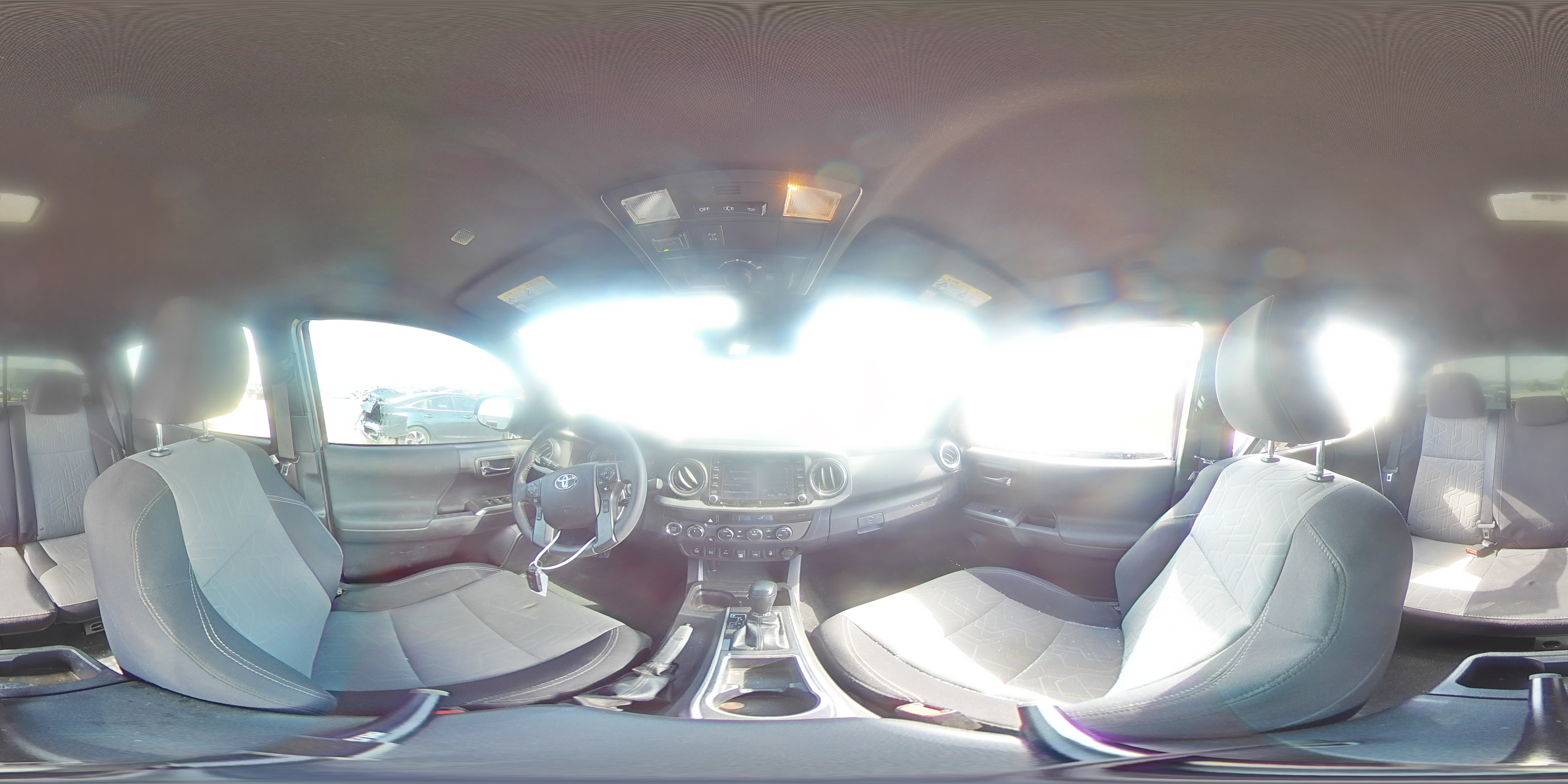 2021 Toyota Tacoma - Image 13