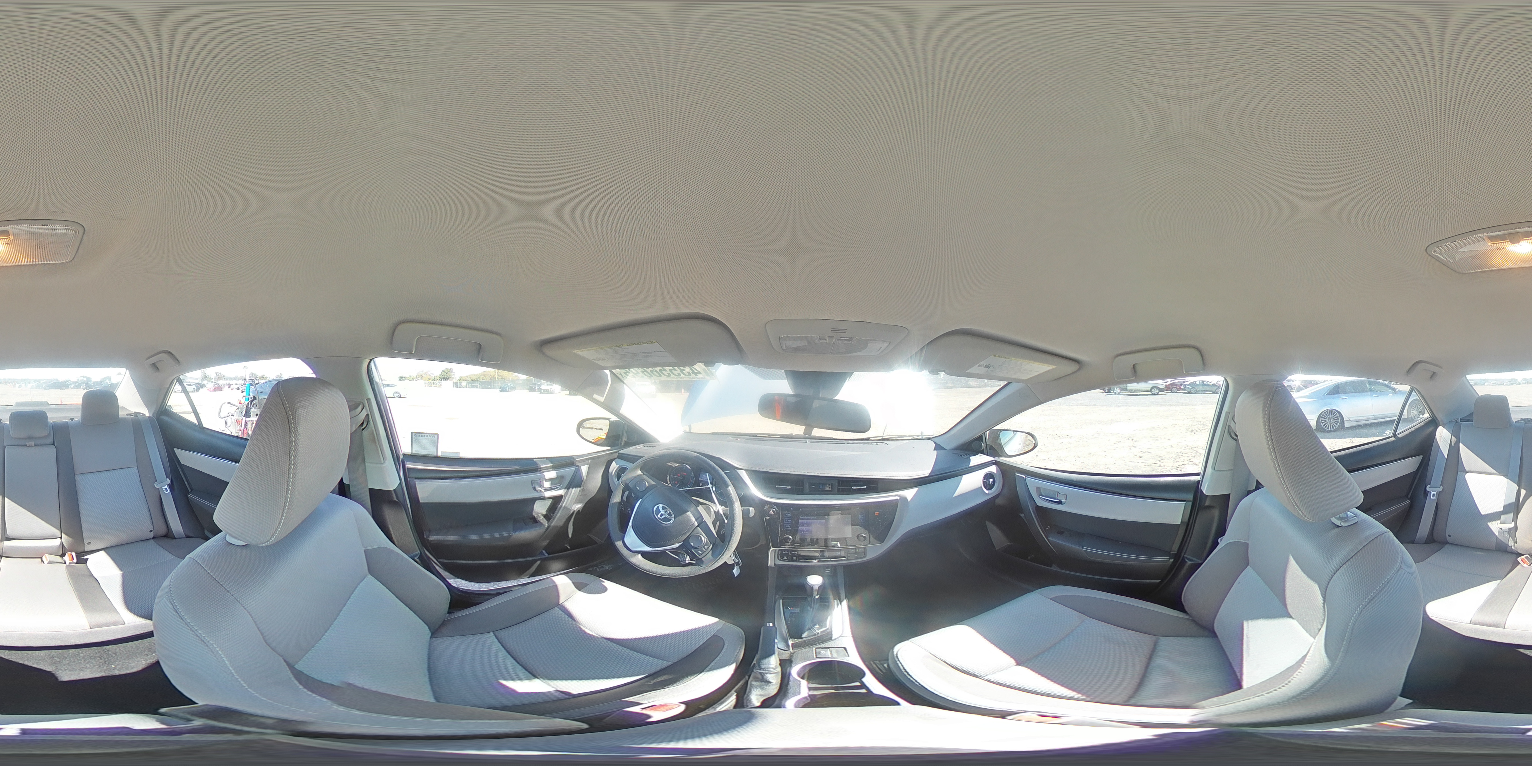 2018 Toyota Corolla - Image 13