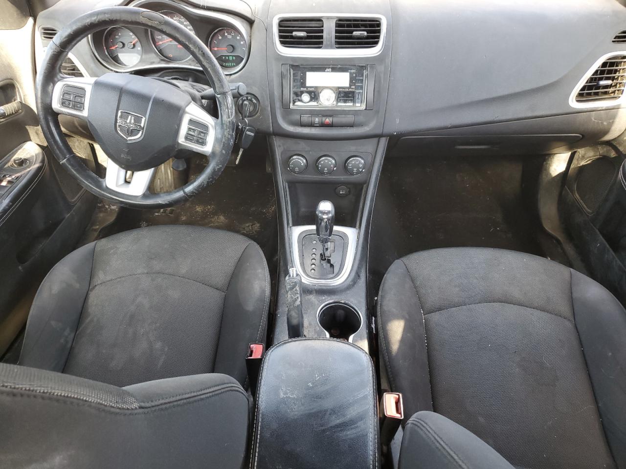 2013 Dodge Avenger - Image 8
