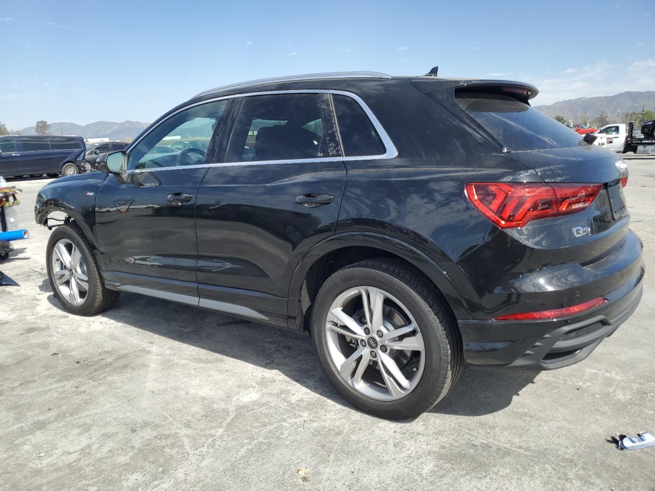 2024 Audi Q3 - Image 2