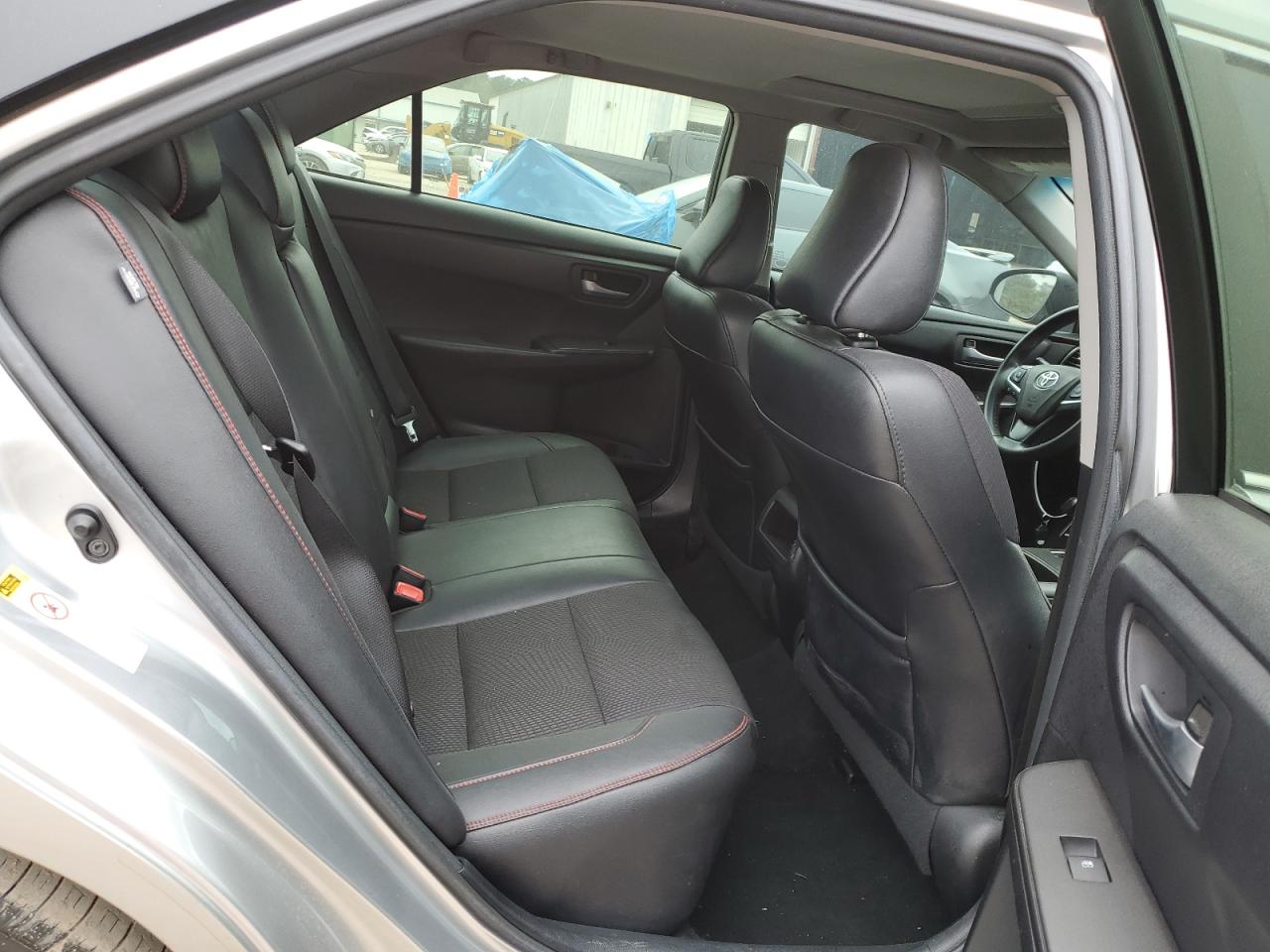 2017 Toyota Camry - Image 10