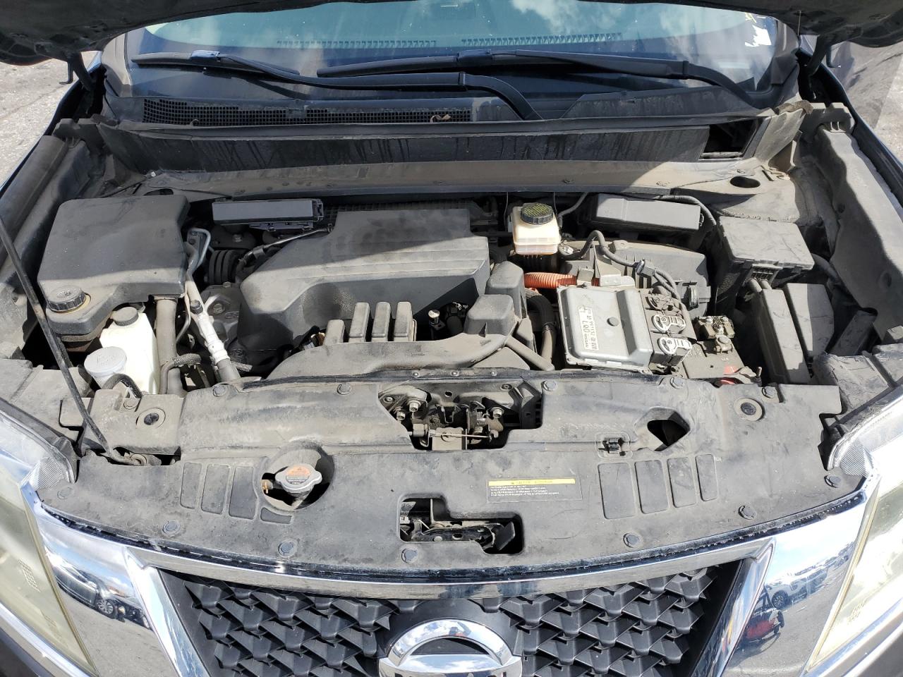 2014 Nissan Pathfinder - Image 12