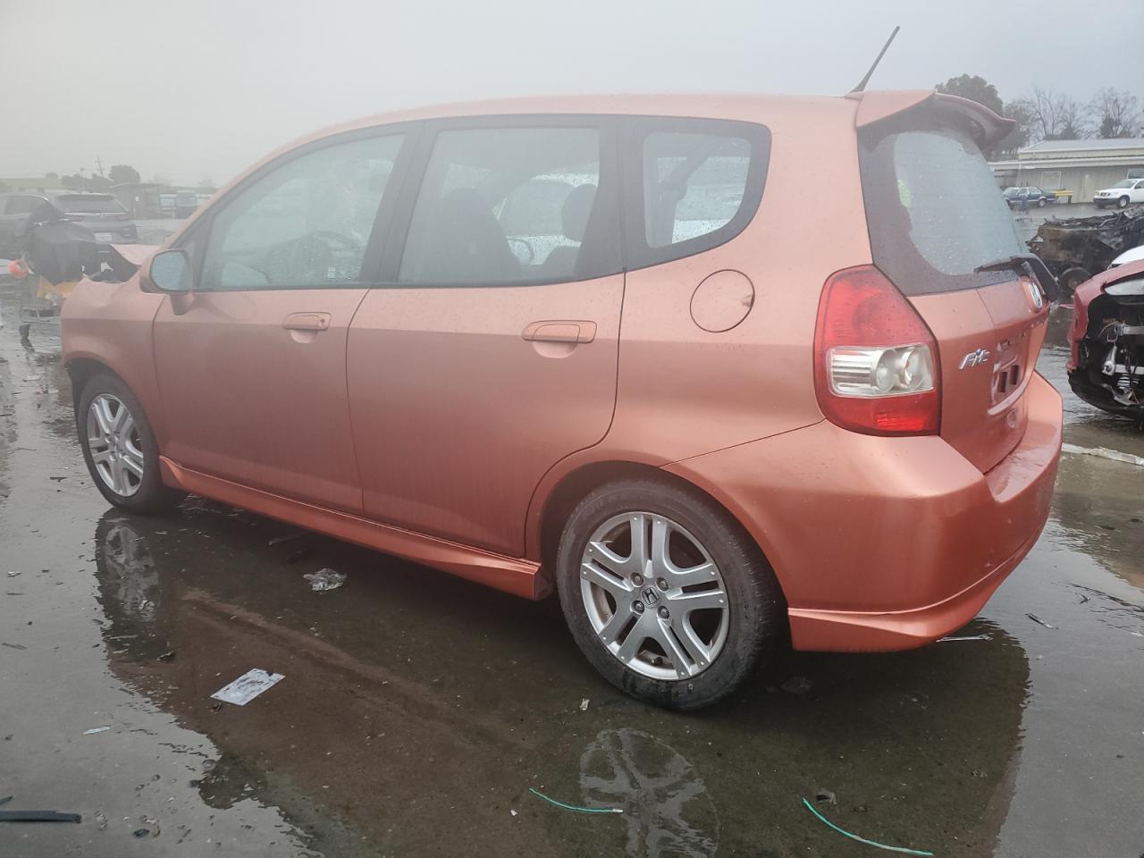 2008 Honda Fit - Image 2