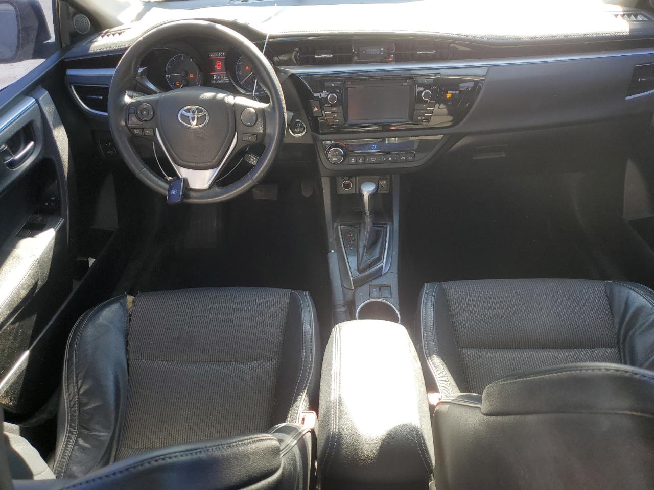 2015 Toyota Corolla - Image 8