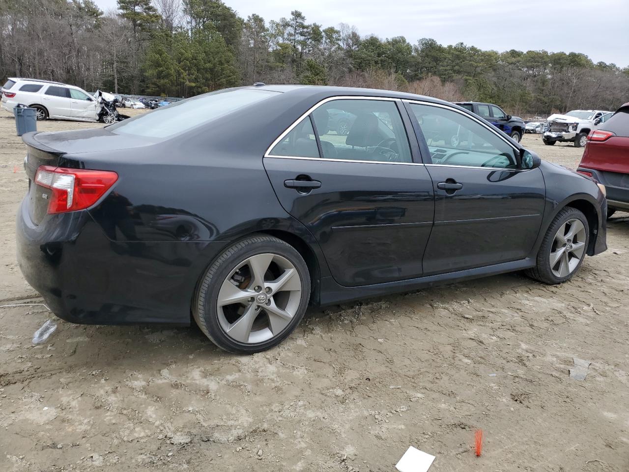 2012 Toyota Camry - Image 3