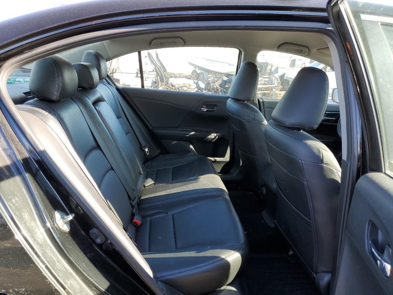 2015 Honda Accord - Image 10