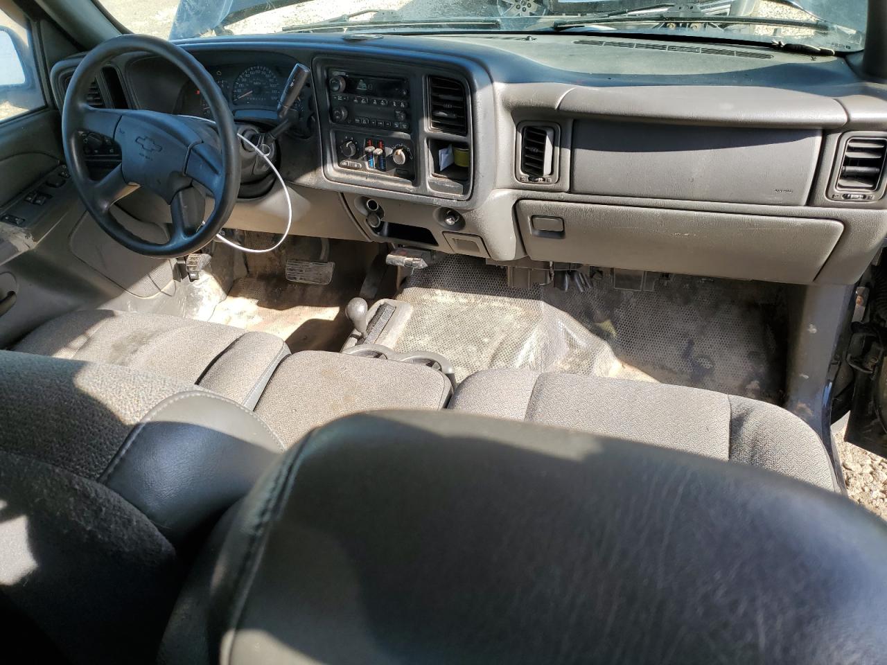 2006 Chevrolet Silverado - Image 8