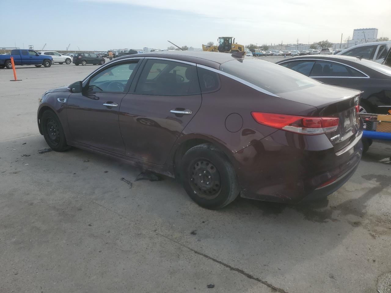 2016 Kia Optima - Image 2