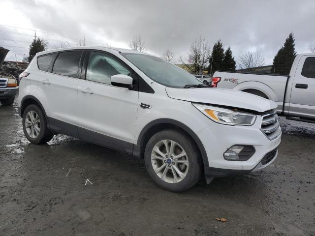  FORD ESCAPE 2017 Белы
