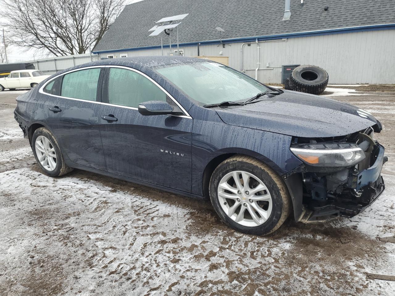 2016 Chevrolet Malibu - Image 4